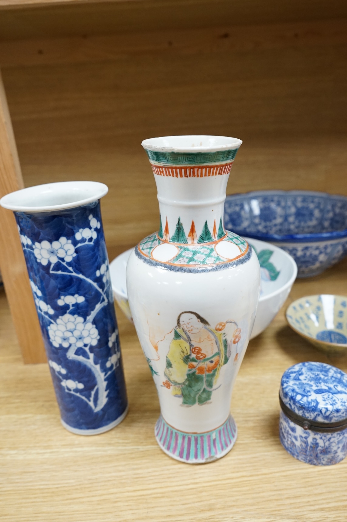 A collection of Chinese mixed ceramics, largest blue and white bowl 33cm diameter